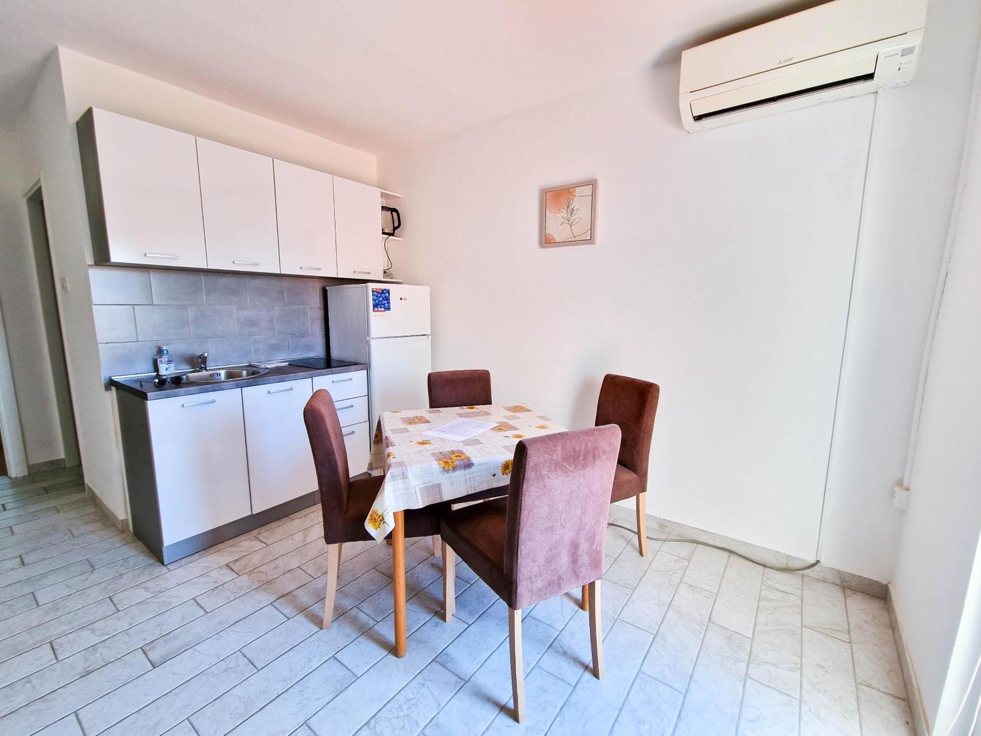 Flip - Flop Apartment โนวาลยา ภายนอก รูปภาพ